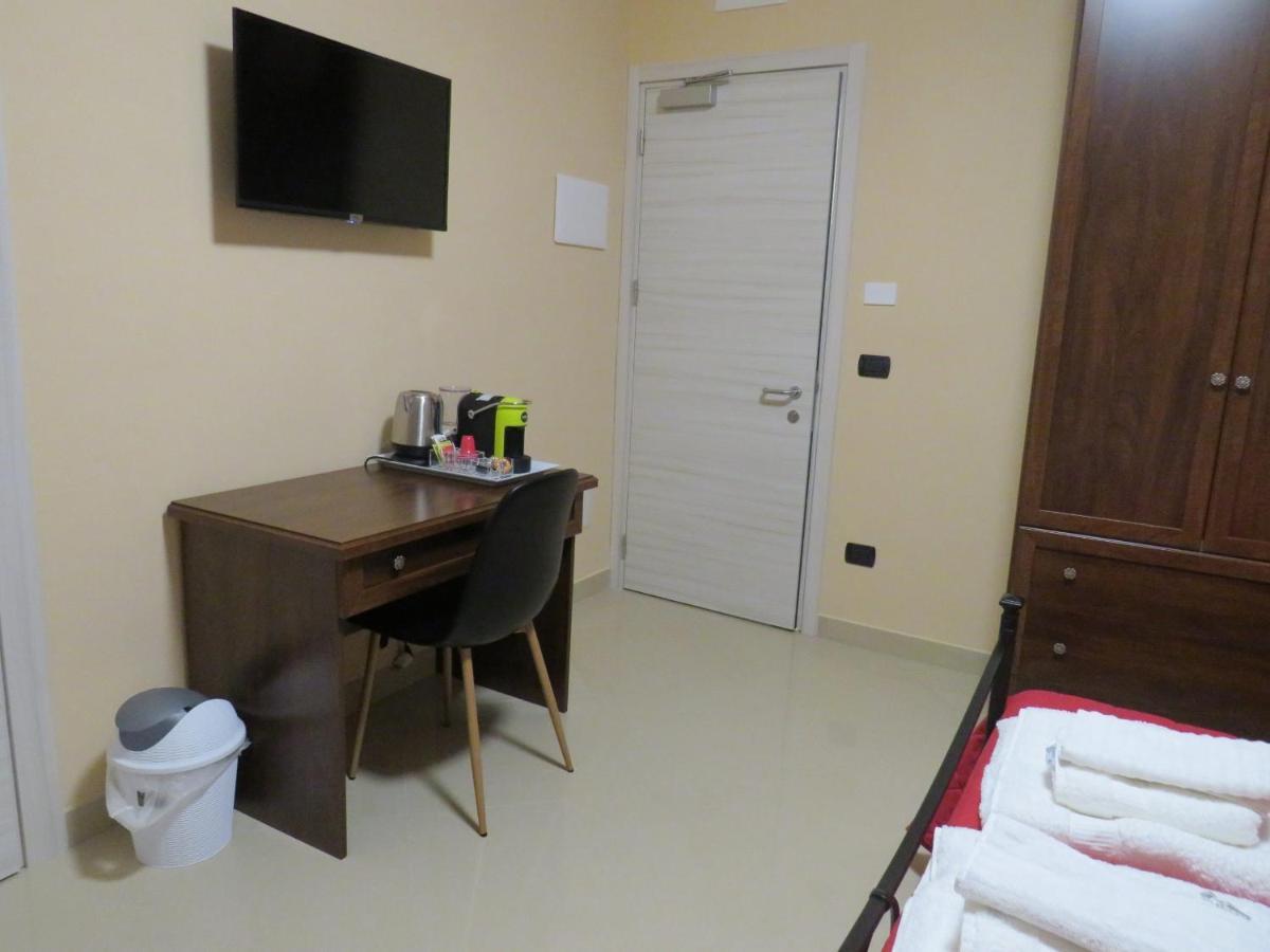 B&B Romano Gela Zewnętrze zdjęcie