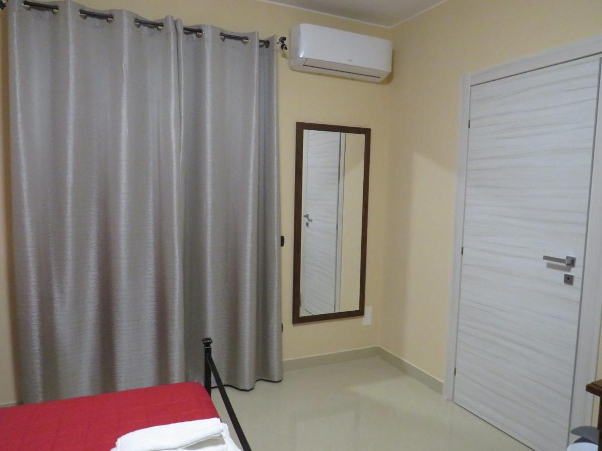 B&B Romano Gela Zewnętrze zdjęcie