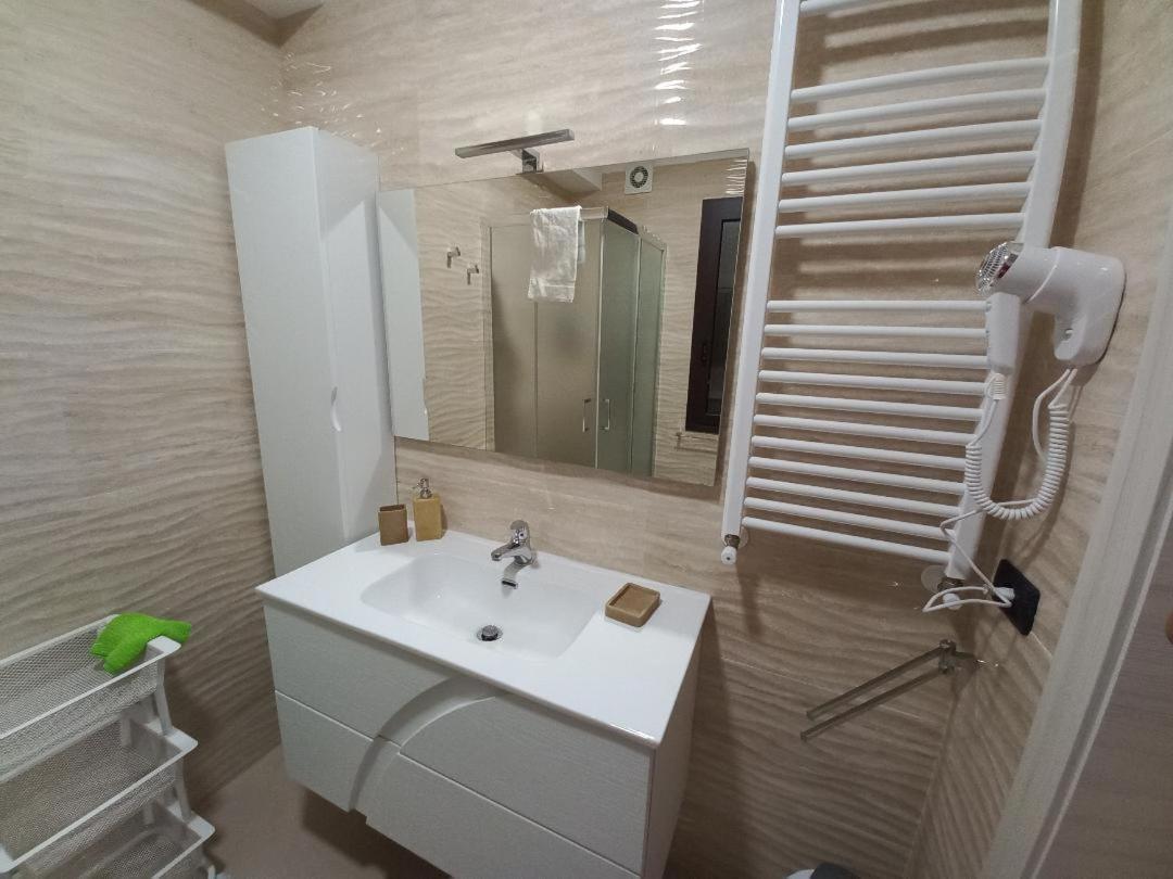 B&B Romano Gela Zewnętrze zdjęcie